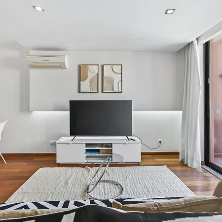 Baia Da By Lovelystay Apartment Luz